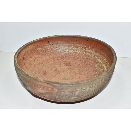 475 - KATHERINE PLEYDELL-BOUVERIE (1895-1985): A LARGE STONEWARE BOWL, with combed sgraffito bands, impres... 