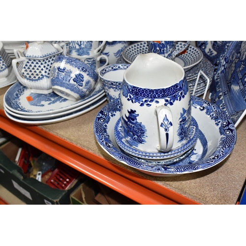 480 - A LARGE GROUP OF BLUE AND WHITE CERAMICS to include a group of T.G Green Cornish Ware comprising a m... 