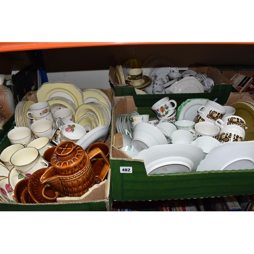 482 - THREE BOXES OF MIXED TEA AND COFFEE WARES to include a brown mid-century Price-Kensington 'Victoria'... 