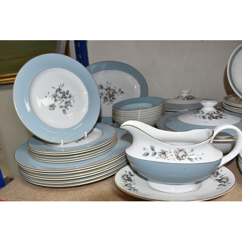 488 - A COLLECTION OF DINNERWARE, to include Royal Doulton 'Rose Elegans' T.C 1010 dinnerware comprising t... 