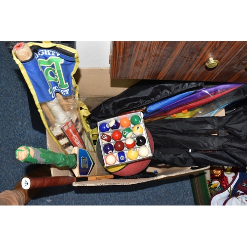 493 - ONE BOX AND LOOSE SPORTS ITEMS AND SUNDRIES, to include a dartboard enclosed in a cabinet with chalk... 