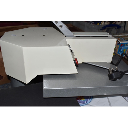 508 - A HEAT TRANSFER PRESS AND A BOX OF SUPPLIES comprising a heat transfer press unit (untested) and a b... 