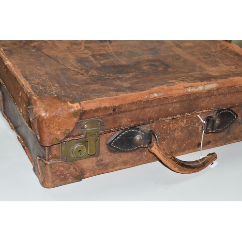 521 - A LEATHER SUITCASE SAID TO HAVE BEEN OWNED BY T.E. LAWRENCE OF ARABIA, approximate dimensions -  wid... 