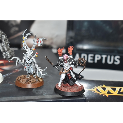 523 - WARHAMMER 40000 GAMING ACCESSORIES, to include boxed Serphon and Sylvaneth kits, kits appear to be u... 