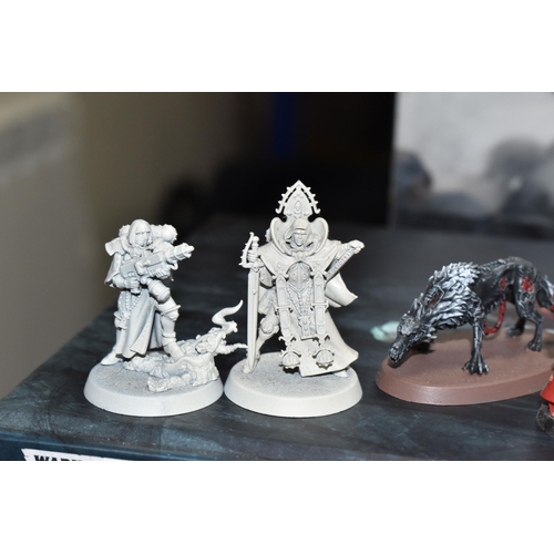 523 - WARHAMMER 40000 GAMING ACCESSORIES, to include boxed Serphon and Sylvaneth kits, kits appear to be u... 