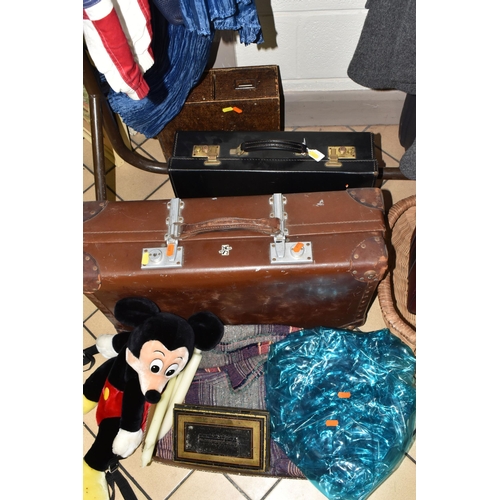 602 - A BOX AND LOOSE CLOTHING, LUGGAGE AND SUNDRY ITEMS, to include two vintage ladies' dresses, one prin... 