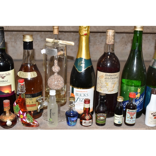 927 - ALCOHOL, Three Boxes containing 35 bottles of Wine, Whisky, Brandy, Rum, Liqueurs and other Spirits ... 