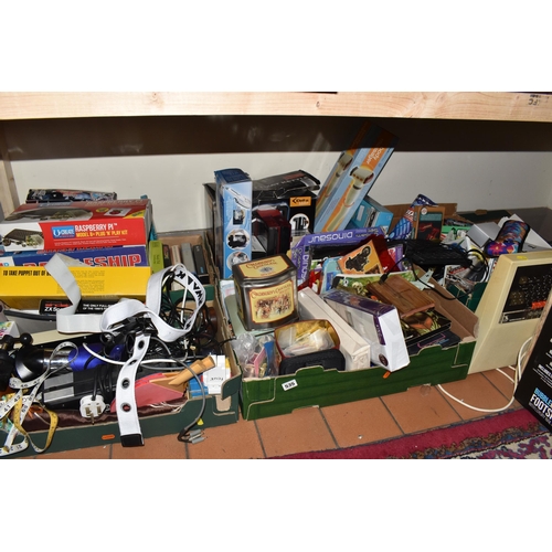 535 - SEVEN BOXES AND LOOSE MISCELLANEOUS ITEMS to include a quantity of vintage toys to include a boxed D... 