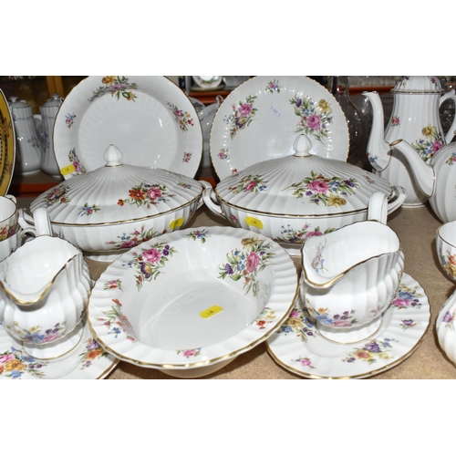 438 - NINETY SIX PIECE ROYAL WORCESTER DINNERWARE SET, 'Roanoke',  Z2827, comprising of, one oval meat pla... 