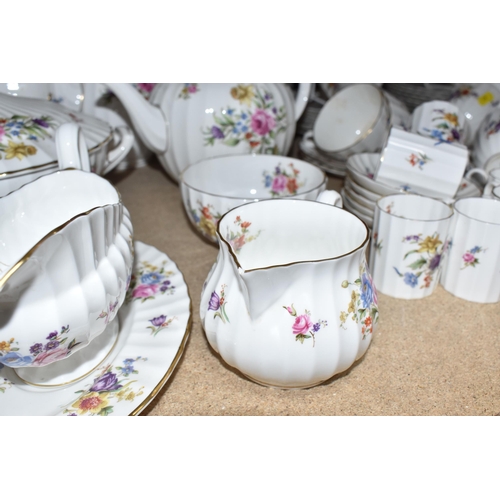 438 - NINETY SIX PIECE ROYAL WORCESTER DINNERWARE SET, 'Roanoke',  Z2827, comprising of, one oval meat pla... 