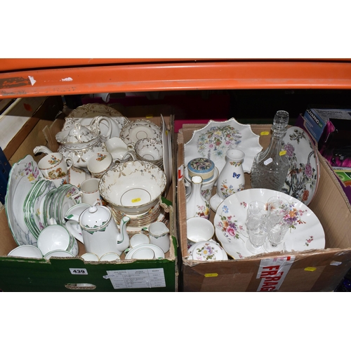 439 - TWO BOXES OF MISCELLANEOUS CERAMICS, to include a footed Royal Crown Derby 'Derby Posies' bowl, a gi... 