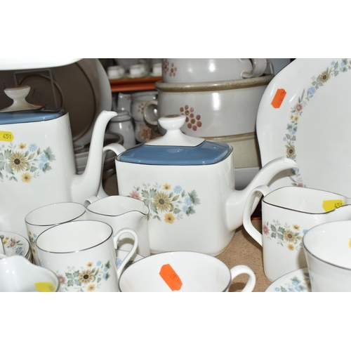 451 - A LARGE GROUP OF ROYAL DOULTON TEA AND COFFEE WARES AND CONTINENTAL TEA WARES comprising a group of ... 