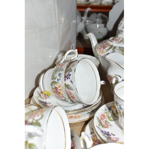 462 - TWENTY-TWO PIECES OF PARAGON 'COUNTRY LANE' TEAWARE comprising six tea cups, six saucers, six side p... 