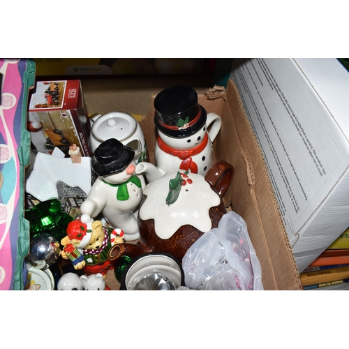 463 - TWO BOXES AND LOOSE CHRISTMAS DECORATIONS AND ORNAMENTS to include two boxed artificial trees to inc... 