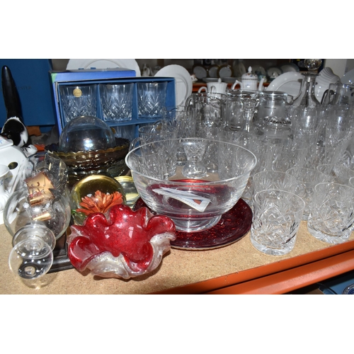 468 - A GROUP OF CUT CRYSTAL AND OTHER GLASS WARE, approximately eighty pieces to include assorted cut cry... 