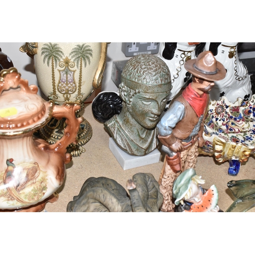 390 - A GROUP OF DECORATIVE ORNEMENTS AND LAMPS, to include a vintage table lamp made in GDR 1859 marked o... 