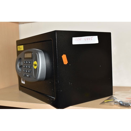 400 - A YALE TABLETOP SAFE, batteries fitted but not tested, with two keys and two screws to enable the sa... 