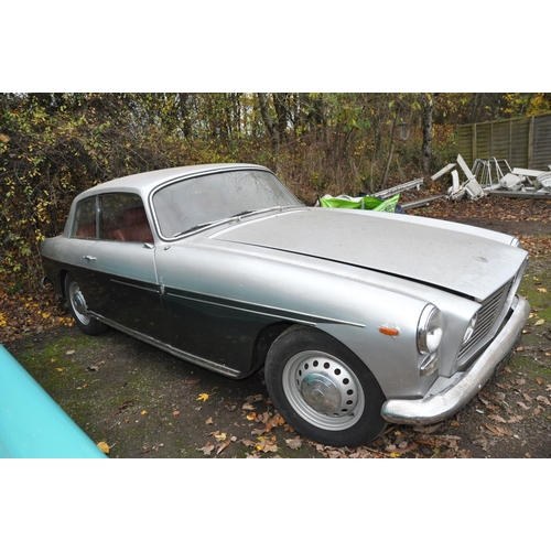 1007 - A 1966 BRISTOL 409 TWO DOOR SPORTS SALOON CAR in two tone silver and grey with a 5211cc Chrysler V8 ... 