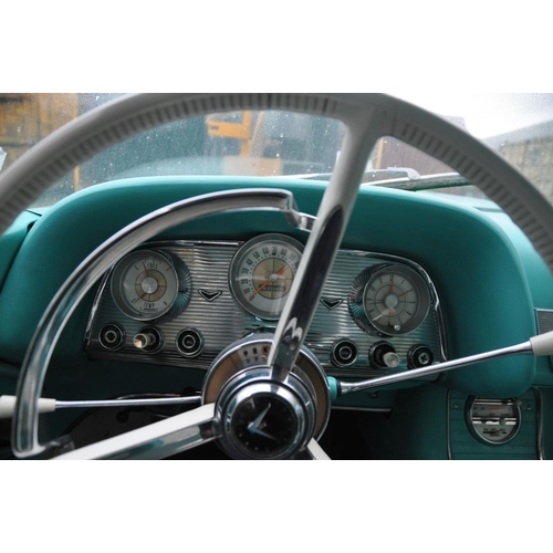 1008 - A 1959 FORD THUNDERBIRD TWO DOOR COUPE CAR, in turquoise and white with a 7038cc V8 petrol engine, c... 