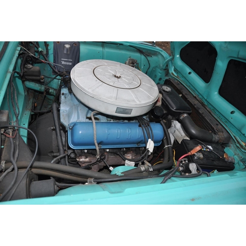 1008 - A 1959 FORD THUNDERBIRD TWO DOOR COUPE CAR, in turquoise and white with a 7038cc V8 petrol engine, c... 