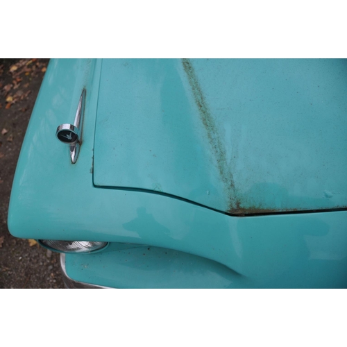 1008 - A 1959 FORD THUNDERBIRD TWO DOOR COUPE CAR, in turquoise and white with a 7038cc V8 petrol engine, c... 