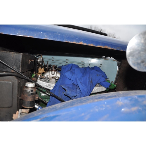 1010 - A 1937 WOLSELEY 14-56 FOOR DOOR SALOON CAR, in blue with an 1818cc petrol engine, four speed manual ... 