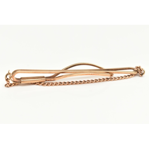 3 - A 9CT GOLD TIE CLIP, hallmarked 9ct Birmingham, fitted with a chain, length 62mm, approximate gross ... 