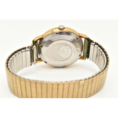 31 - A GENTS GOLD PLATED 'BULOVA' WRISTWATCH, automatic movement, round silver dial signed 'Bulova, Autom... 