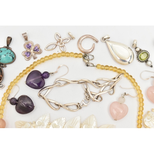 114 - SEVEN BRACELETS, ASSORTED PENDANTS AND SEMI-PRECIOUS GEMSTONE JEWELLERY, silver and white metal bang... 