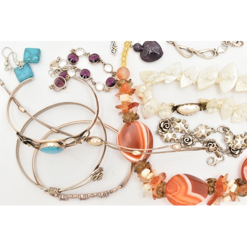 114 - SEVEN BRACELETS, ASSORTED PENDANTS AND SEMI-PRECIOUS GEMSTONE JEWELLERY, silver and white metal bang... 