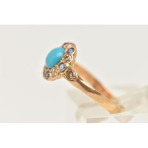 82 - AN EARLY 20TH CENTURY 18CT GOLD GEM SET CLUSTER RING, of a circular form, set with a central blue st... 