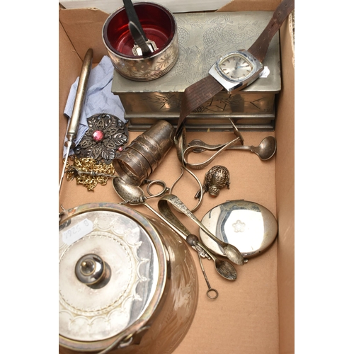 143 - A BOX OF MAINLY PLATED WARE, to include a teapot, gravy jug, small trays, thimbles, sugar tongs etc