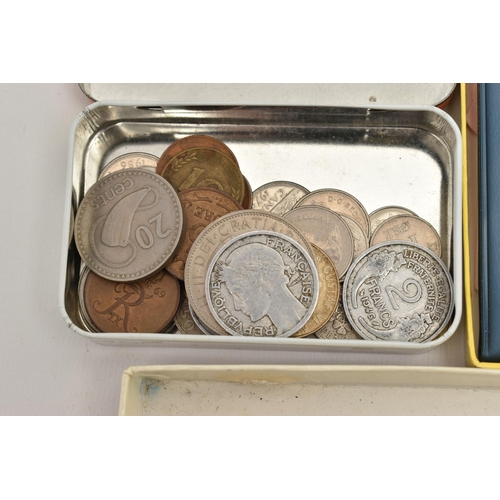 159 - A CARDBOARD BOX CONTAINING A SMALL AMOUNT OF MIXED COINAGE AND A FEW BANK NOTES etc