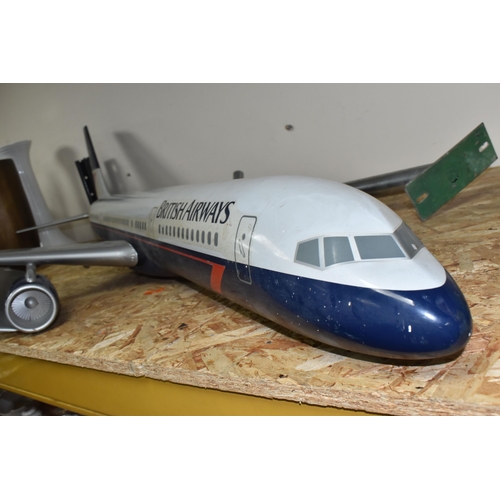 305 - A BRITISH AIRWAYS BOEING 757 DISPLAY PLANE manufactured by Space Models, marked with 'Property of Br... 