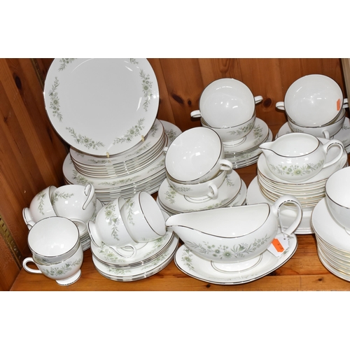 329 - A QUANTITY OF WEDGWOOD TEA AND DINNERWARES comprising a group of 'Westbury'  tea and dinnerware comp... 