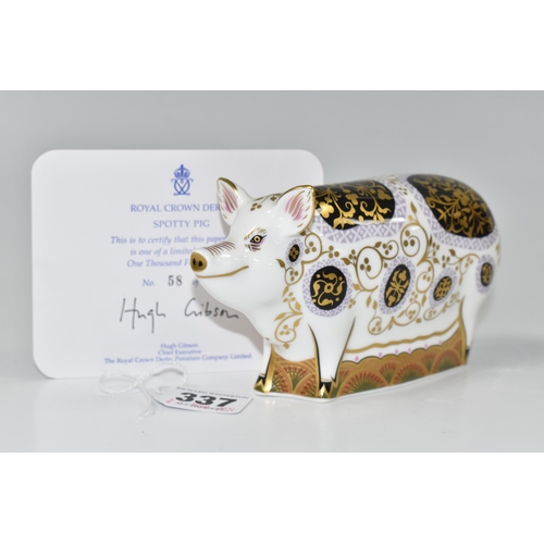 337 - A LIMITED EDITION ROYAL CROWN DERBY 'SPOTTY PIG' PAPERWEIGHT, with certificate numbered 58/1500, a R... 