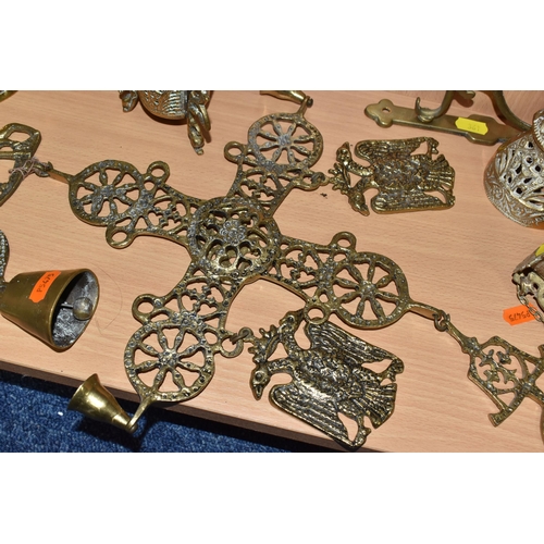 361 - A GROUP OF METALWARE, mainly brass items, to include an Orthodox hanging Byzantine cross with candle... 