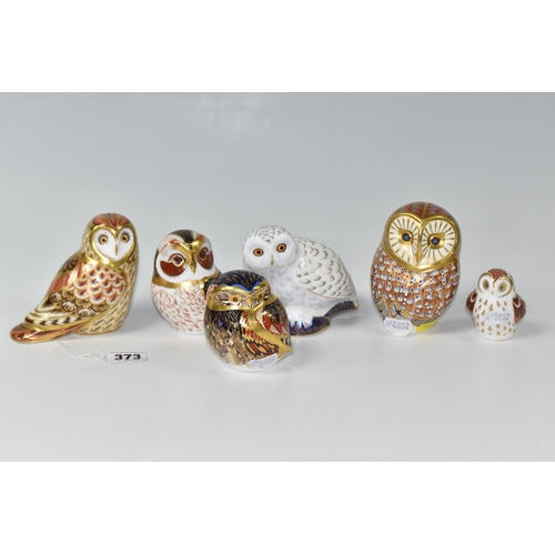 373 - A GROUP OF SIX ROYAL CROWN DERBY PAPERWEIGHTS 'OWLS', comprising of Snowy Owl, exclusive for collect... 