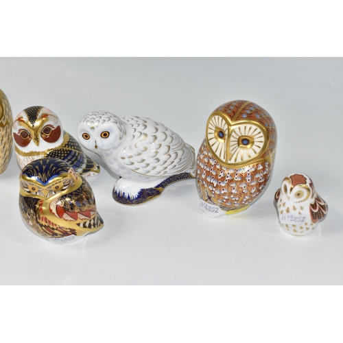 373 - A GROUP OF SIX ROYAL CROWN DERBY PAPERWEIGHTS 'OWLS', comprising of Snowy Owl, exclusive for collect... 