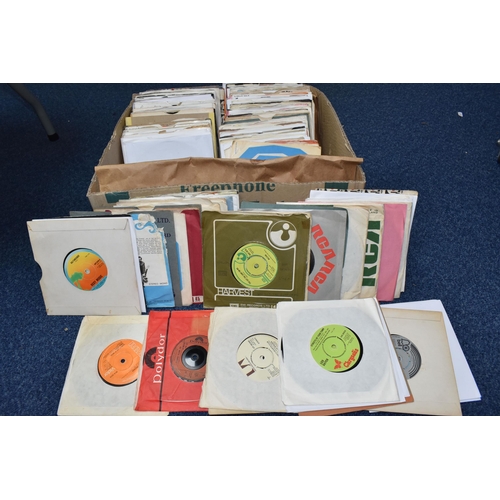 417 - A BOX OF APPROXIMATELY  TWO HUNDRED 45 RPM SINGLES from the 1970s and 1980s to include artists Slade... 