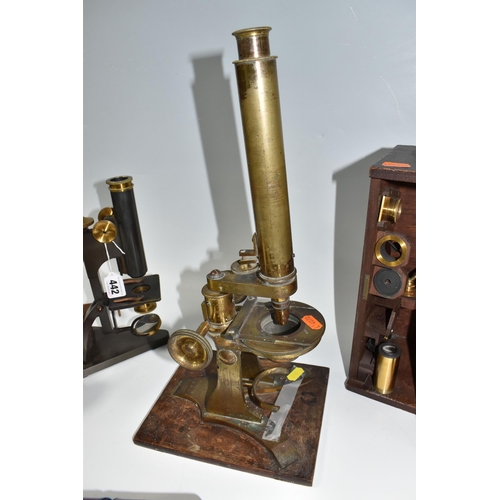 442 - A WOODEN CASED BRASS MONOCULAR MICROSCOPE, marked R & J Beck, London, Serial No.19357 to foot, appea... 