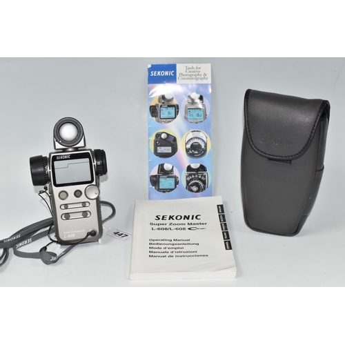 447 - A SEKONIC SUPER ZOOM MASTER L-608 DIGITAL EXPOSURE METER, with soft case and operating manual (1 + m... 