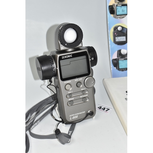 447 - A SEKONIC SUPER ZOOM MASTER L-608 DIGITAL EXPOSURE METER, with soft case and operating manual (1 + m... 