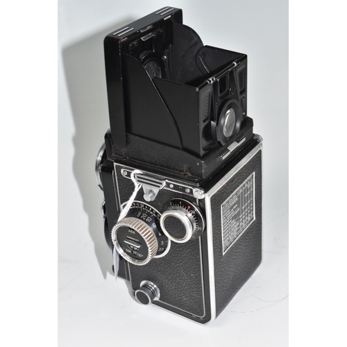 453 - A ROLLEIFLEX TLR CAMERA, with Carl Zeiss Planar 1:2.8 f=80mm lens, serial number 1453456 (1) (Condit... 