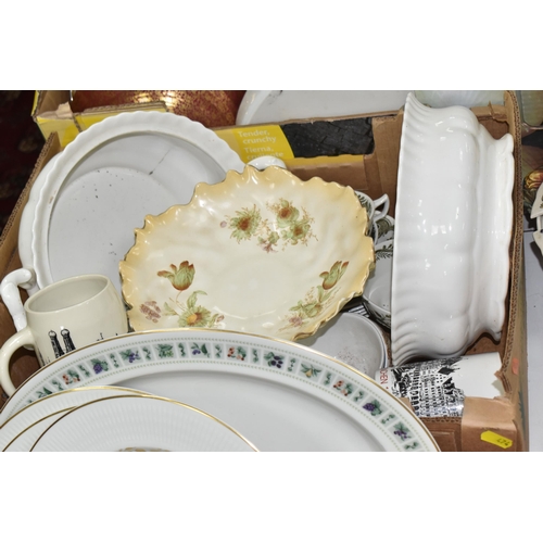 474 - FOUR BOXES AND LOOSE CERAMICS, to include six Royal Doulton 'Fairfax' pattern dinner plates, six 'Fo... 