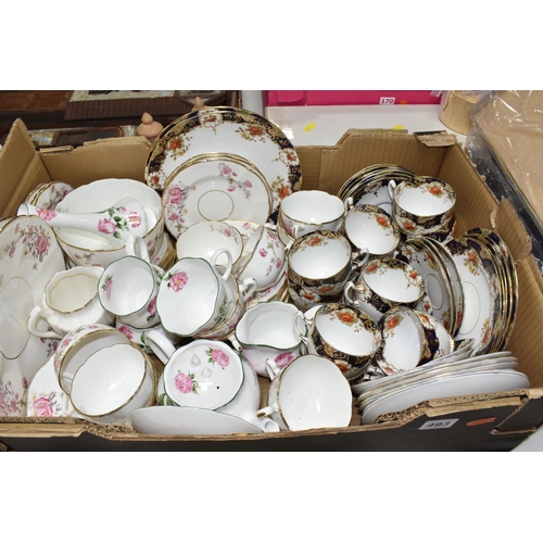 493 - ONE BOX AND LOOSE CERAMICS to include a quantity of Royal Worcester 'Mathon' comprising five tea cup... 