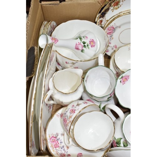 493 - ONE BOX AND LOOSE CERAMICS to include a quantity of Royal Worcester 'Mathon' comprising five tea cup... 