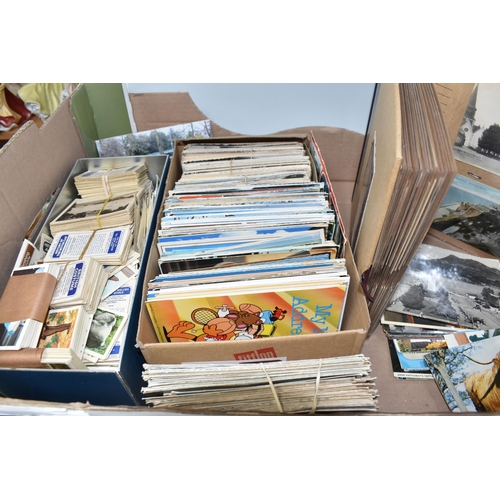 497 - POSTCARDS, One Box containing over 1550 miscellaneous examples dating from the early (Edwardian) - m... 