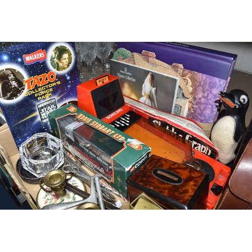 547 - A BOX OF SUNDRY ITEMS AND COLLECTABLES ETC, to include a silver engine turned photo frame, approxima... 