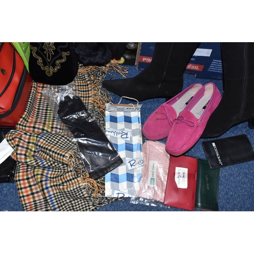 551 - SEVEN BOXES AND LOOSE LADIES CLOTHING ACCESSORIES, to include size 6 shoes and boots, leather and fa... 